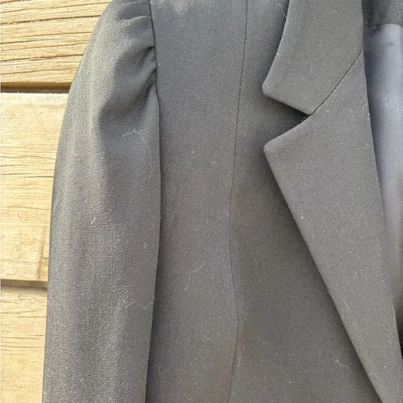 Vintage Cropped Wool Blazer – Puff Sleeve Black Jacket | 100% Wool - Picture 4 of 9